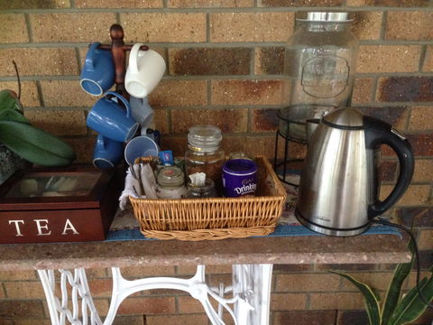 Twilight Grove Farm Bed And Breakfast - St Kilda Accommodation 2