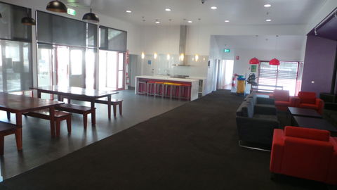 University Of Canberra Village - St Kilda Accommodation 9