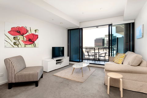 Waterfront Melbourne Apartments - St Kilda Accommodation 1