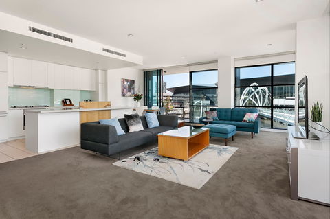 Waterfront Melbourne Apartments - St Kilda Accommodation 2