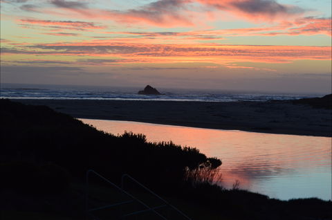Arthur River Beach House - St Kilda Accommodation 2