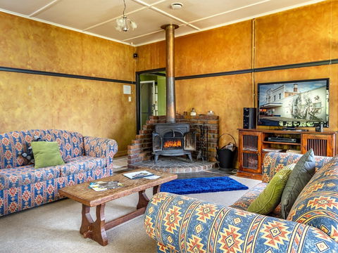 A Stanthorpe Getaway - St Kilda Accommodation 2