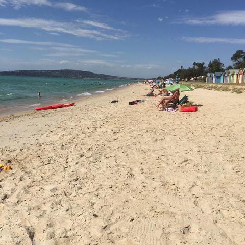 Barefoot Beach Stays - St Kilda Accommodation 2