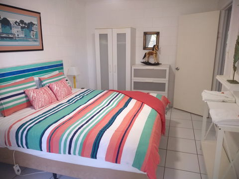 Beachcomber Peregian Beach - St Kilda Accommodation 2