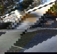 Bridal Falls Cottage - St Kilda Accommodation