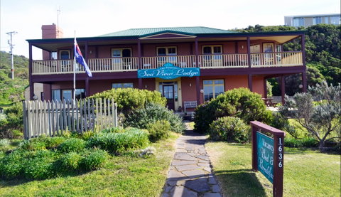 Cape Bridgewater Seaview Lodge - St Kilda Accommodation 0