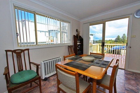Cosy Cottage By The Sea - St Kilda Accommodation 1