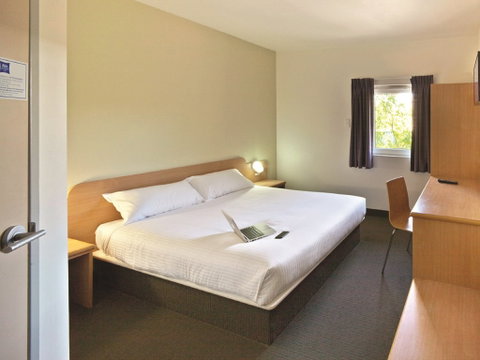 Ibis Budget Dubbo - St Kilda Accommodation 1