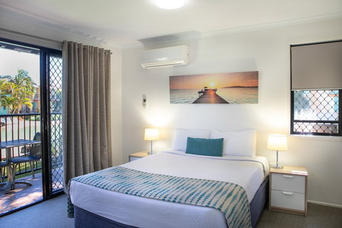 Noosa Lakes Resort - St Kilda Accommodation 1