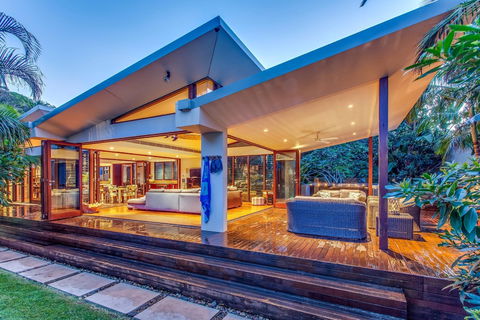 Pavilion Two At Broken Head - Exclusive Beachfront - St Kilda Accommodation 1
