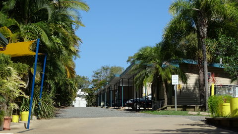 Poinciana Tourist Park - St Kilda Accommodation 2