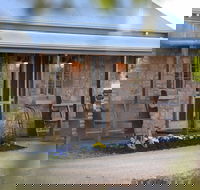 Riverline Cottage - St Kilda Accommodation
