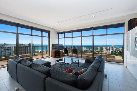Seascape Penthouse - St Kilda Accommodation 0