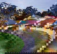 Strahan Village - St Kilda Accommodation