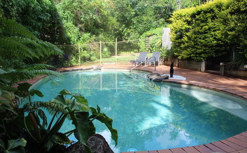 Sunshine Valley Cottages - St Kilda Accommodation 2