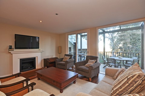 Villa Vista - St Kilda Accommodation 2