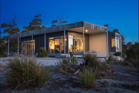 Aplite House - St Kilda Accommodation 1