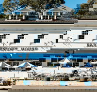 Barrenjoey House - St Kilda Accommodation