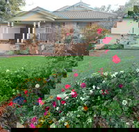 Brae View Five Bedroom Holiday House - St Kilda Accommodation