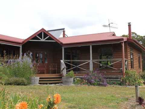 Eagle's Roost Farmstay B&B - St Kilda Accommodation 0