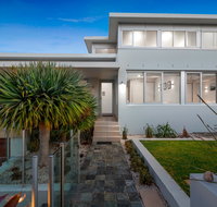 Elanora - St Kilda Accommodation