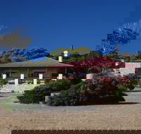 Engineers Lodge - Innes National Park - St Kilda Accommodation