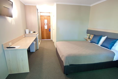 Lakeview Hotel Motel - St Kilda Accommodation 1