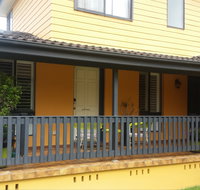 Suze Pumpkin House - St Kilda Accommodation