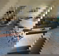 Sweetman Cottage - St Kilda Accommodation