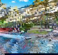 The Rise Resort Noosa - St Kilda Accommodation