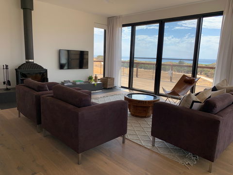 Topdeck At Snelling Beach - St Kilda Accommodation 0