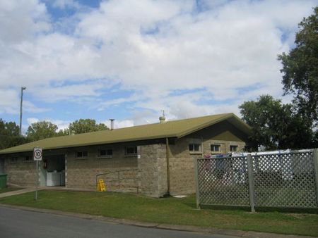 Proserpine Tourist Park - St Kilda Accommodation 2