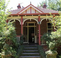 Fawkes House - St Kilda Accommodation