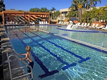 Kalbarri Beach Resort - St Kilda Accommodation 1