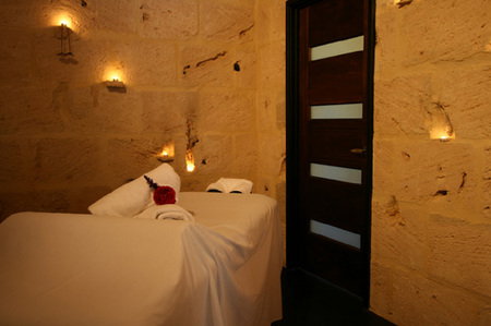 Yallingup Lodge Spa Retreat - St Kilda Accommodation 2