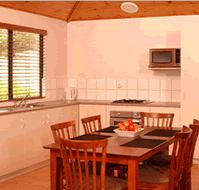 Bushy Lake Chalets - St Kilda Accommodation