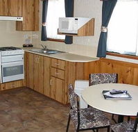 Spinnakers Leisure Park - St Kilda Accommodation