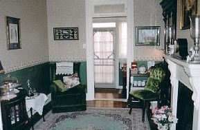Bowral Cottage Inn - St Kilda Accommodation 1