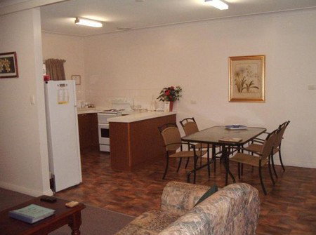 About Town Cottages - St Kilda Accommodation 1