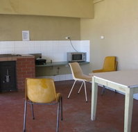 Lake View Broken Hill Caravan Park - St Kilda Accommodation