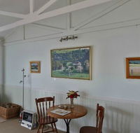 Barefoot Springs - St Kilda Accommodation