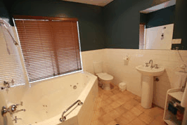 Island Brook Estate Chalets & Winery - St Kilda Accommodation 1
