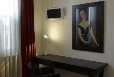 Eight Nicholson - St Kilda Accommodation