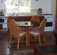 Jarrah Glen Cabins - St Kilda Accommodation