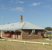 Binnaway Rail Heritage Barracks - St Kilda Accommodation