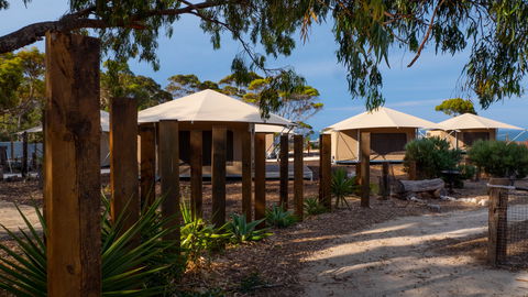 Kangaroo Island Seafront Holiday Park - St Kilda Accommodation 0