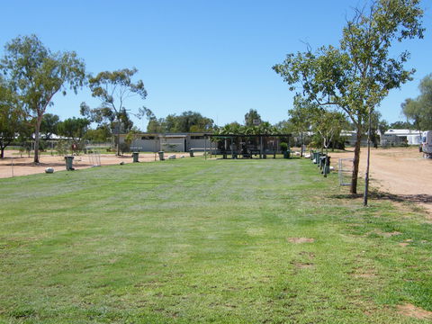 Lightning Ridge Holiday Park - St Kilda Accommodation 1