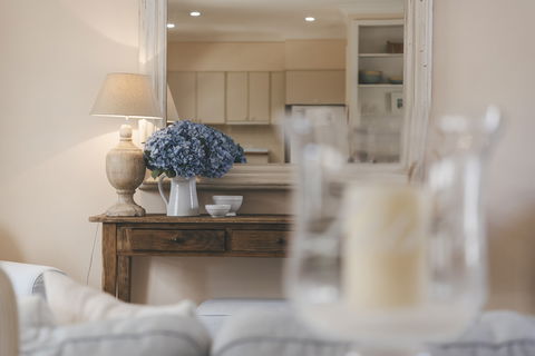 Magnolia Cottage - St Kilda Accommodation 1