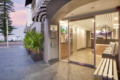 Manly Paradise Beachfront Motel And Apartments - St Kilda Accommodation 0