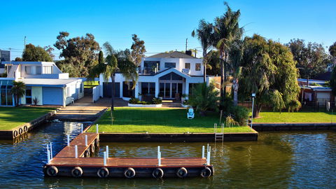 Mulwala 105 - St Kilda Accommodation 0